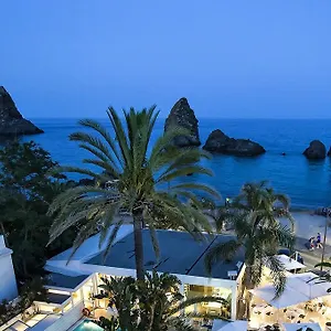 Grand Faraglioni Aci Trezza