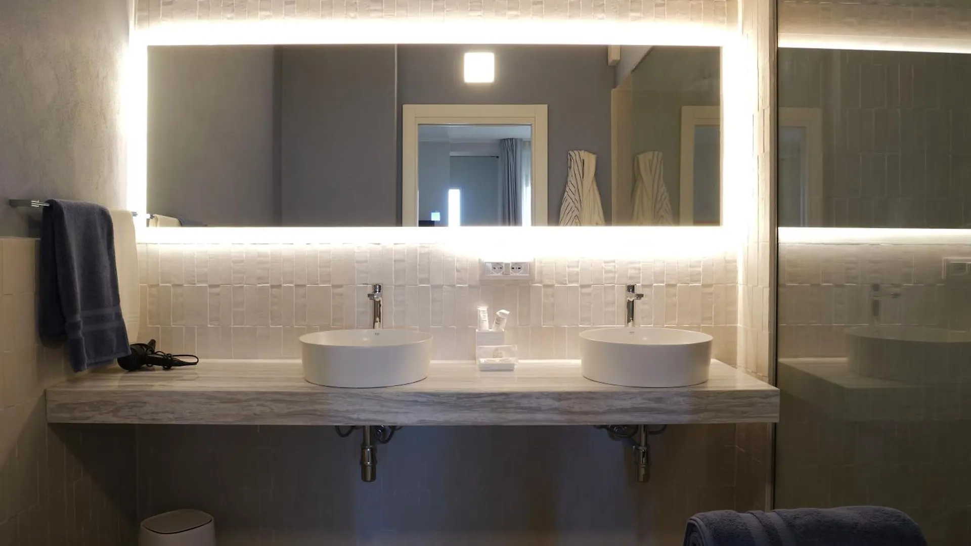 Hotel Tonnara Trabia 4*,  Italy